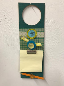 Door Hanger with Note Pad